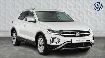 2023 Volkswagen TSI Style DSG Euro 6 5-door (White) - Image: 1
