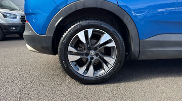2020 Vauxhall Turbo SRi Nav Euro 6 5-door (Blue) - Image: 15