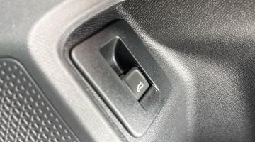 2026 CUPRA 2.0 TSI VZ3 DSG 4-doorive Euro 6 5dr (Grey) - Image: 23