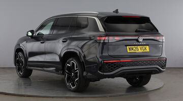2026 Volkswagen ETSI MHEV R-Line DSG Euro 6 5-door (Grey) - Image: 3