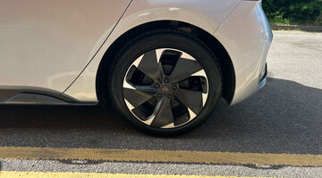 2026 CUPRA E-Boost 59kWh V1 Auto 5-door (Silver) - Image: 16
