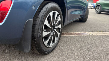 2024 Ford 1.0T EcoBoost MHEV Titanium Euro 6 5-door (Blue) - Image: 16