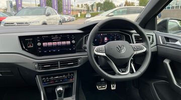 2026 Volkswagen 1.0 TSI Black Edition DSG Euro 6 5-door (Black) - Image: 43