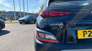 2021 Hyundai 1.0 T-GDi MHEV SE Connect Euro 6 5-door (Black) - Image: 20