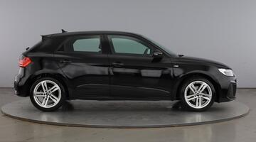 2023 Audi TFSI 35 S line Sportback S Tronic Euro 6 5-door (Black) - Image: 4