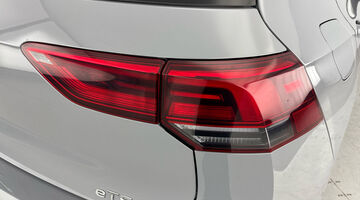 2024 Volkswagen ETSI MHEV R-Line DSG Euro 6 5-door (Grey) - Image: 28