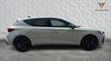 2026 CUPRA ETSI Shadow Edition DSG Euro 6 5-door (Grey) - Image: 4