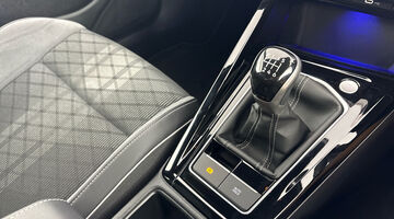 2024 Volkswagen TSI R-Line Euro 6 5-door (Grey) - Image: 24