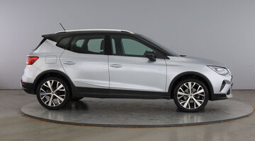 2023 SEAT 1.0 TSI XPERIENCE Lux Euro 6 5-door (Silver) - Image: 4