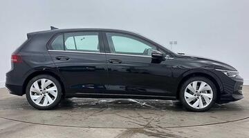 2025 Volkswagen TSI Style Euro 6 5-door (Black) - Image: 4