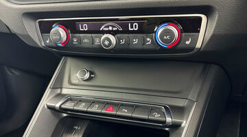 2023 Audi TFSI CoD 35 Black Edition Sportback S Tronic Euro 6 5-door (Black) - Image: 14