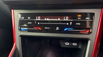 2025 Volkswagen 2.0 TSI GTI DSG Euro 6 5-door (Grey) - Image: 22