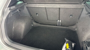 2022 Volkswagen 2.0 TSI R-Line DSG 4Motion Euro 6 5-door (Silver) - Image: 31