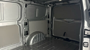 2026 Volkswagen 2.0 TDI T3Commerce Plus FWD SWB Euro 6 5-door (Grey) - Image: 35