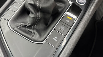 2023 Volkswagen TSI 13kWh R-Line DSG Euro 6 5-door (Blue) - Image: 13