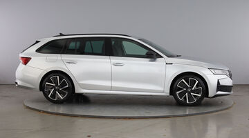 2025 Škoda TSI e-TEC MHEV ACT SportLine DSG Euro 6 5-door (Silver) - Image: 4