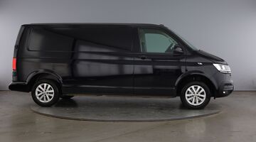 2023 Volkswagen 2.0 TDI T30 Highline FWD LWB Euro 6 5-door (Black) - Image: 4