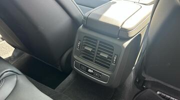 2026 Audi 105kWh Auto quattro 4-door (Grey) - Image: 14