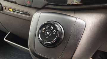 2024 Ford 2.0 350 EcoBlue Limited Auto FWD L3 HEuro 6 5-door (Silver) - Image: 36