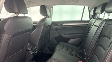 2023 Škoda 2.0 TSI SE L Executive DSG 4WD Euro 6 5-door (7 Seat) (White) - Image: 31