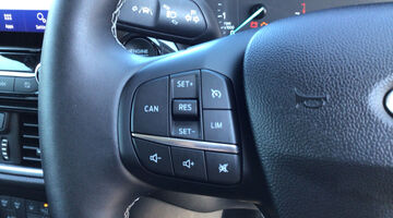 2022 Ford 1.0T EcoBoost MHEV Titanium Euro 6 5-door (Black) - Image: 22