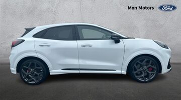 2024 Ford 1.0T EcoBoost MHEV ST DCT Euro 6 5-door (White) - Image: 4