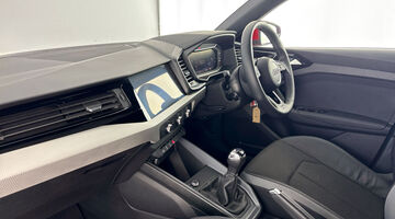 2026 Audi 1.0 TFSI 30 S line Sportback Euro 6 5-door (Red) - Image: 2