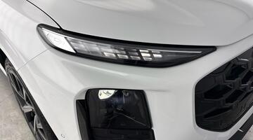 2026 Audi 2.0 TFSI Edition 1 S Tronic quattro Euro 6 5-door (White) - Image: 38