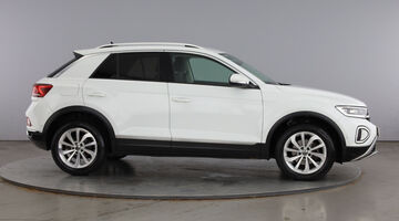 2023 Volkswagen TSI Style DSG Euro 6 5-door (White) - Image: 4
