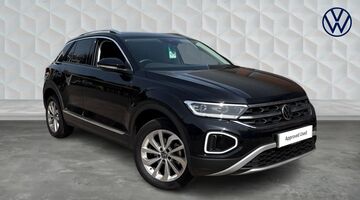 2025 Volkswagen TSI Style Euro 6 5-door (Black) - Image: 1