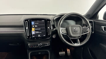 2020 Volvo 2.0 T5 R-Design Auto Euro 6 5-door (Red) - Image: 9