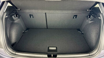 2026 Volkswagen 1.0 TSI Match Euro 6 5-door (Grey) - Image: 28