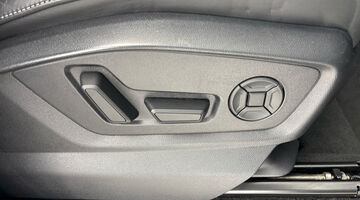 2024 Audi 3.0 TDI V6 45 Black Edition Tiptronic quattro Euro 6 5-door (Black) - Image: 15