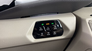 2024 Volkswagen 1.4 TSI eHybrid Style 5-door LWB DSG (Grey) - Image: 26