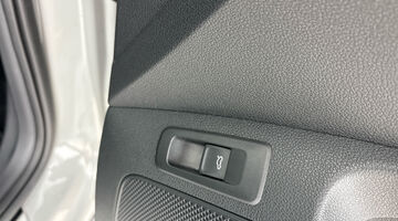 2020 Škoda TSI ACT SportLine DSG Euro 6 5-door (Grey) - Image: 21