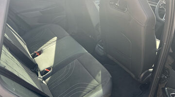 2026 Volkswagen Pro 77kWh Black Edition Auto 5-door (Black) - Image: 24