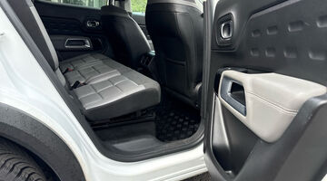 2020 Citroen PureTech Flair Euro 6 5-door (White) - Image: 47