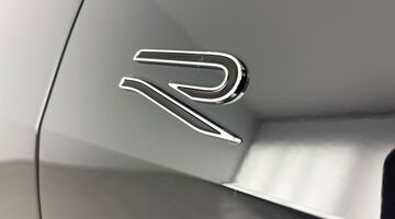 2026 Volkswagen ETSI MHEV R-Line DSG Euro 6 5-door (Grey) - Image: 39