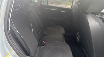 2026 Volkswagen TSI eHybrid 19.7kWh Elegance DSG Euro 6 5-door (Silver) - Image: 11