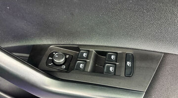 2023 Volkswagen 1.0 TSI Life DSG Euro 6 5-door (Unlisted) - Image: 20