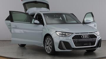 2026 Audi Sportback S line 30 TFSI 116 PS S tronic (Grey) - Image: 9