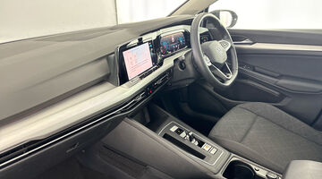 2024 Volkswagen ETSI MHEV Life DSG Euro 6 5-door (Grey) - Image: 2