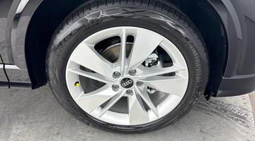 2026 Audi TFSI CoD 35 S line S Tronic Euro 6 5-door (Black) - Image: 47