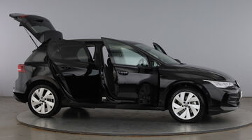 2025 Volkswagen TSI eHybrid 19.7kWh Match DSG Euro 6 5-door (Black) - Image: 11