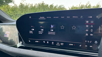 2025 Audi 2.0 TFSI Edition 1 Saloon S Tronic Euro 6 5-door (Red) - Image: 35