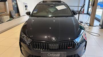 2026 Škoda 2.0 TSI vRS DSG Euro 6 5-door (Black) - Image: 2
