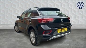 2023 Volkswagen TSI Life DSG Euro 6 5-door (Black) - Image: 3