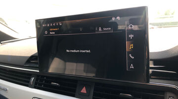 2023 Audi 2.0 TDI 40 S line Sportback S Tronic quattro Euro 6 5-door (Grey) - Image: 31