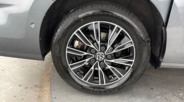 2024 Volkswagen 1.4 TSI eHybrid Style 5-door LWB DSG (Grey) - Image: 31