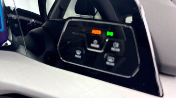 2025 Volkswagen TSI eHybrid 19.7kWh Match DSG Euro 6 5-door (Black) - Image: 17
